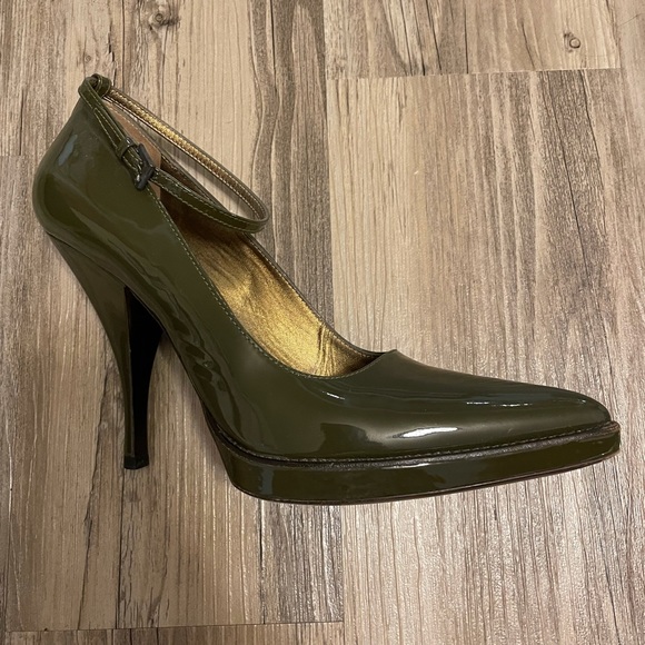 Prada Authentic Mary Jane - Picture 4 of 15